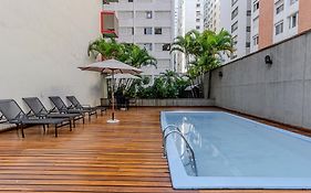 Charlie Poeta Drummond Jardins